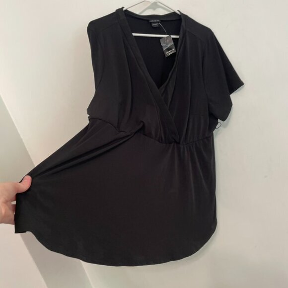 NEW NWT TORRID 3 Plus Size Jersey Knit Faux Wrap Top Black Short Sleeve NO BELT - Picture 10 of 15